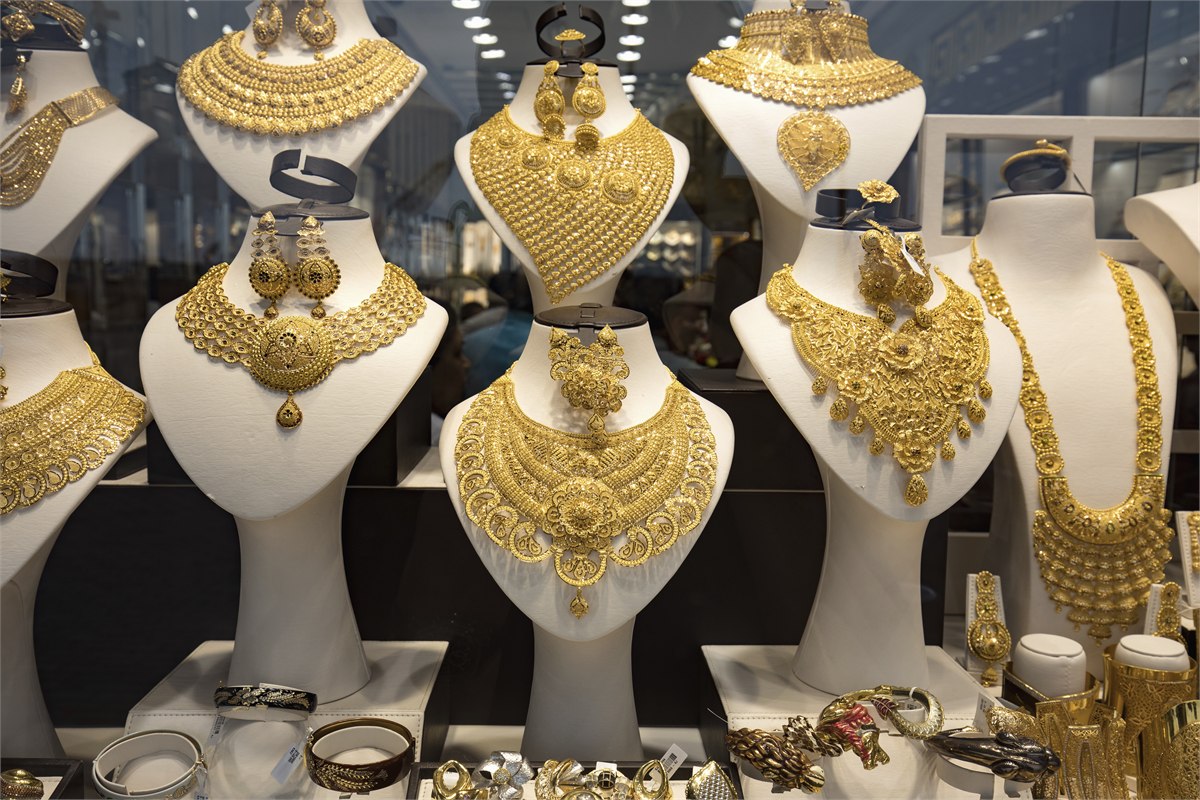 Gold jewelry