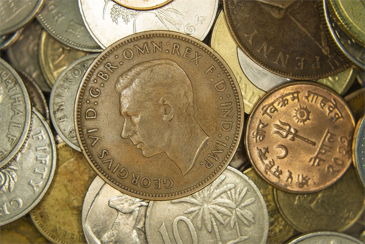 Numismatic coins