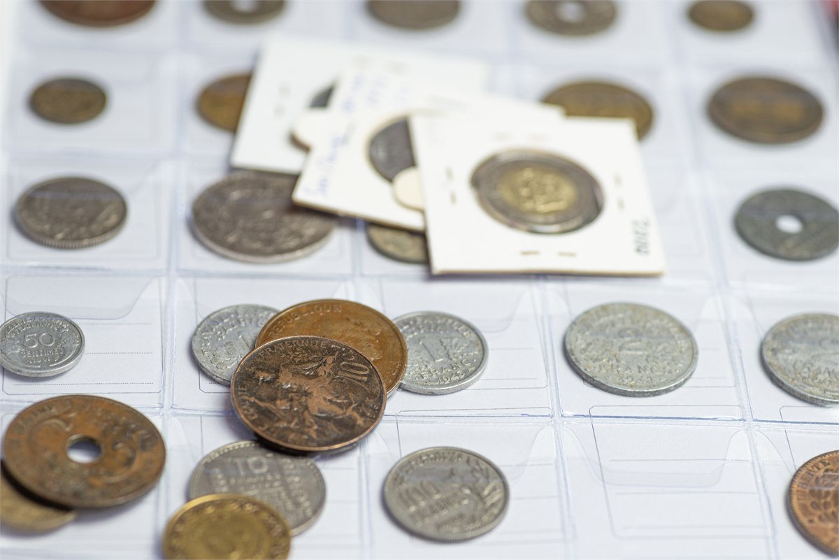 Ungraded coins